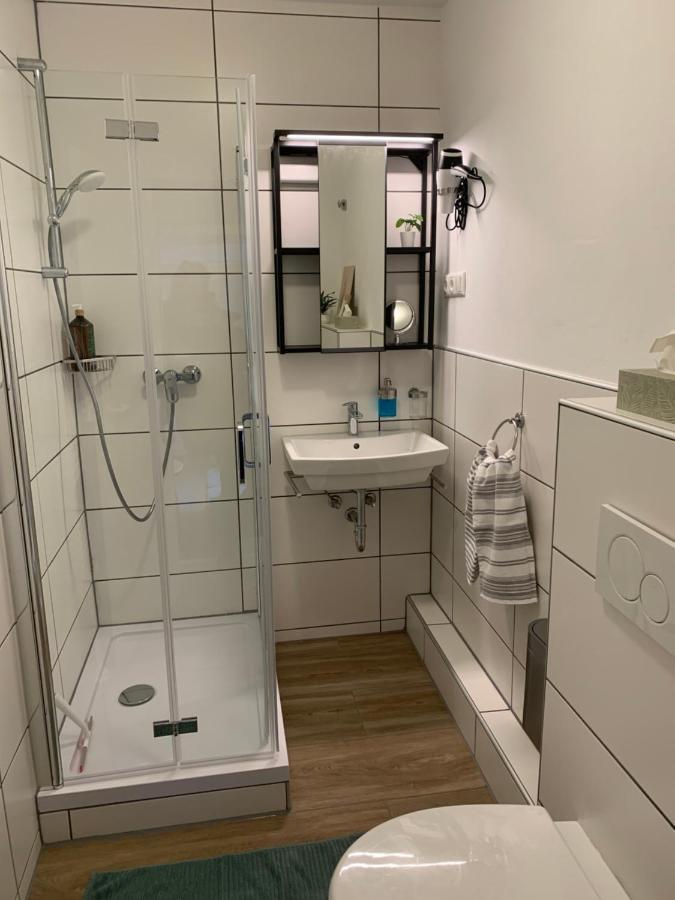 Schone Wohnung Mit Eigenem Eingang Und Gartenblick Lüneburg Exterior foto