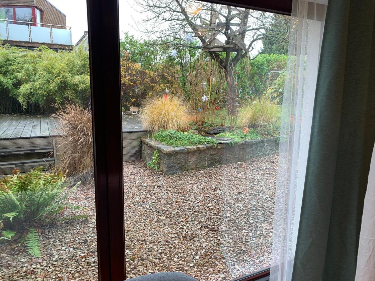 Schone Wohnung Mit Eigenem Eingang Und Gartenblick Lüneburg Exterior foto